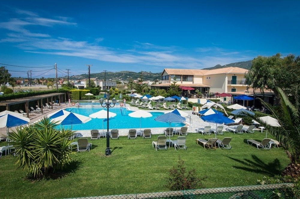 Amaryllis Hotel Kalamákion Esterno foto