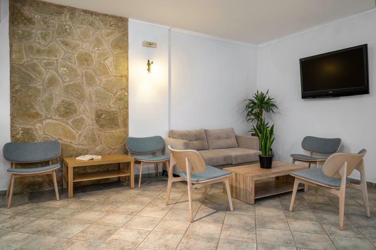 Amaryllis Hotel Kalamákion Esterno foto